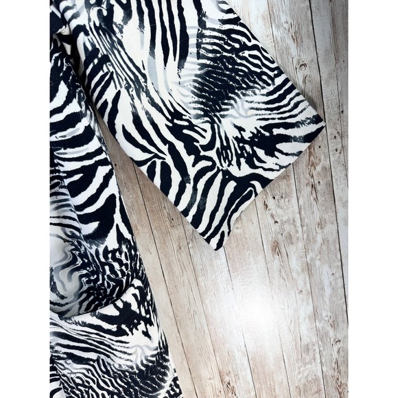 YDNY Womes Jacket 12 Black White Knit Zebra Print Chunky Button Mid Length‎ Coat - Picture 4 of 6